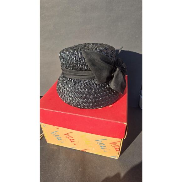 Vintage Hess Brothers Hat Cloche Fitted Womens Medium Black Straw Bow Box 60s - Picture 1 of 9